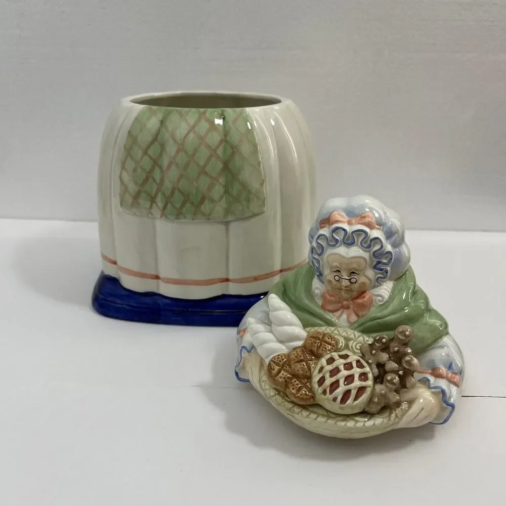 Vintage Fitz & Floyd Ceramic Grandma Granny Baker‎ Cookie Jar 11
